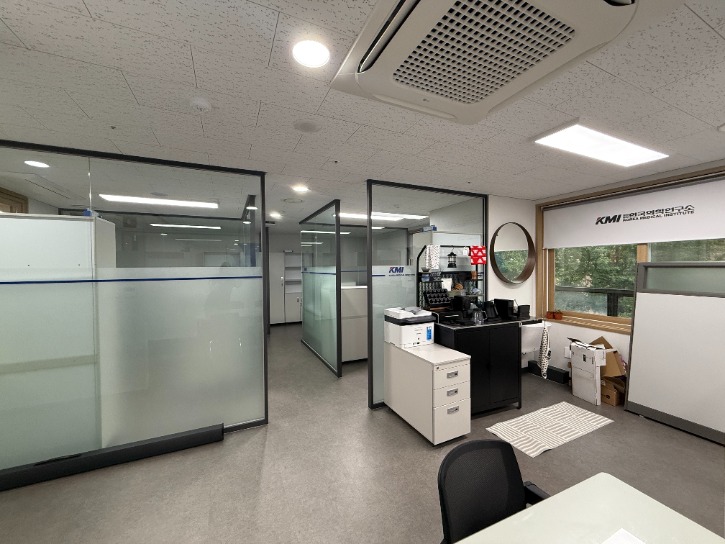 KakaoTalk_20250710_135346370_05.jpg